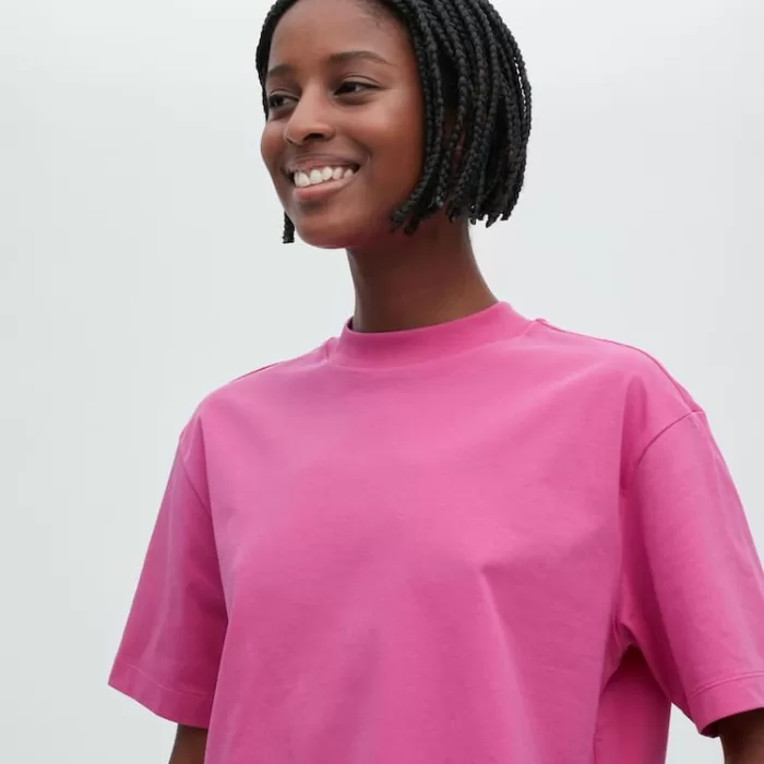 Uniqlo Airism Cotton Short Sleeved T-shirt for Women in Pink