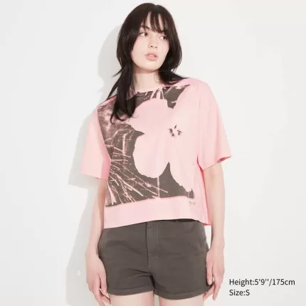 Uniqlo Andy Warhol Flowers Collection Ut Printed Women’s T-Shirt Pink