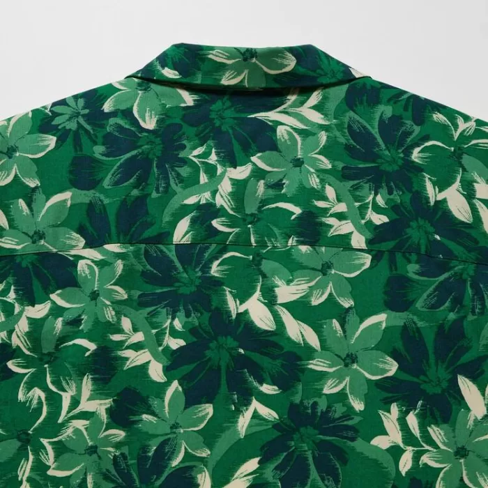 Uniqlo Cotton Blend Casual Printed Short Sleeved (Open Collar) Men’s Shirts Green