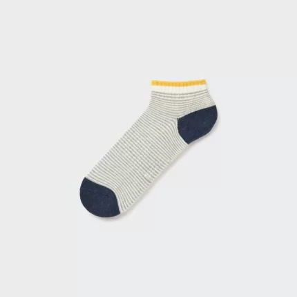 Uniqlo Pile Striped Short Socks Men Grey