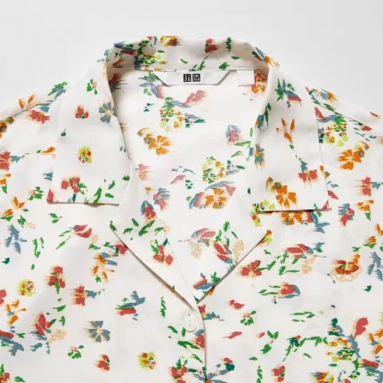 Uniqlo Printed Short Sleeved Women’s White Shirts