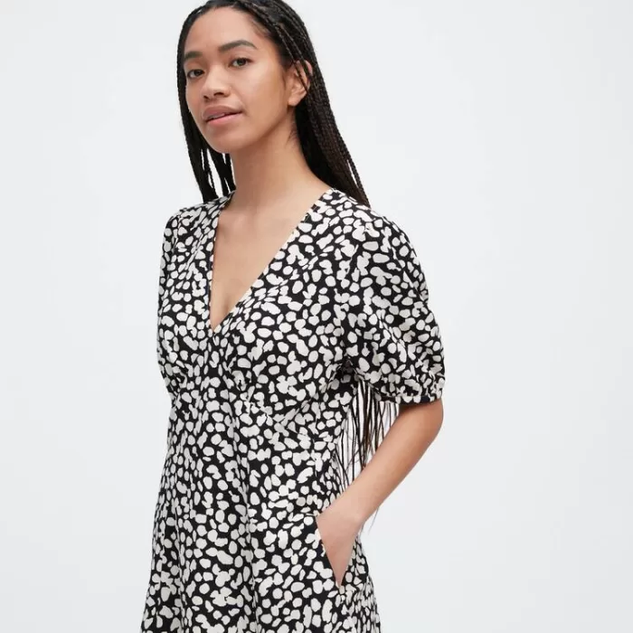 Uniqlo Printed V Neck Short Sleeved Mini Dress Women White Black