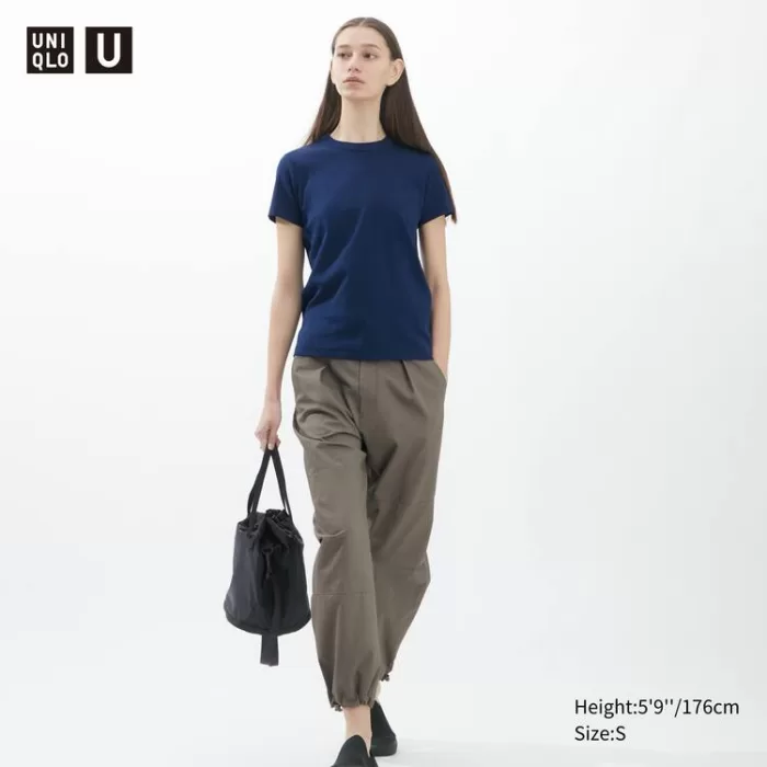 Uniqlo U Crew Neck Short Sleeved T-shirt Women’s Navy Blue