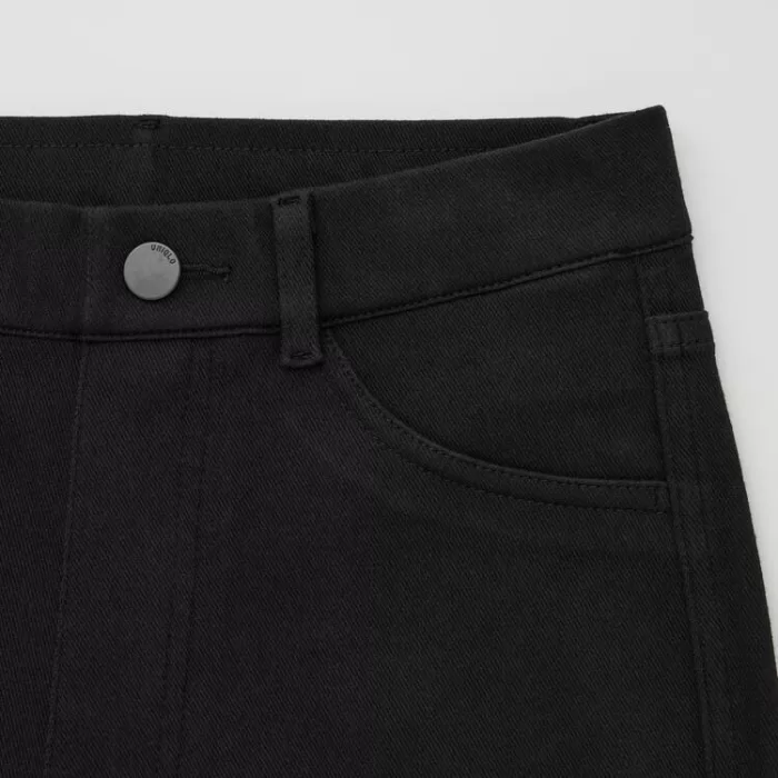 Uniqlo Ultra Stretch High Rise Cropped Fit Women’s Pants Black