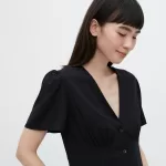 Uniqlo V Neck Short Sleeved Flared Dress Women Black