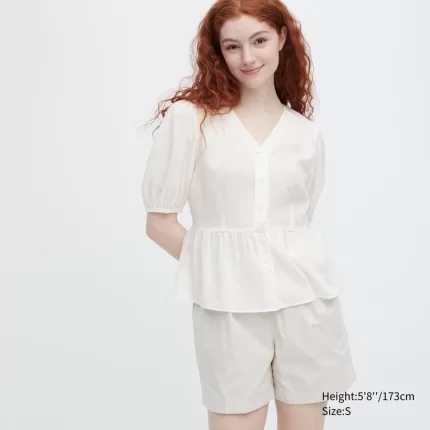 Uniqlo Viscose Lawn Short Sleeved Women’s Blouses White