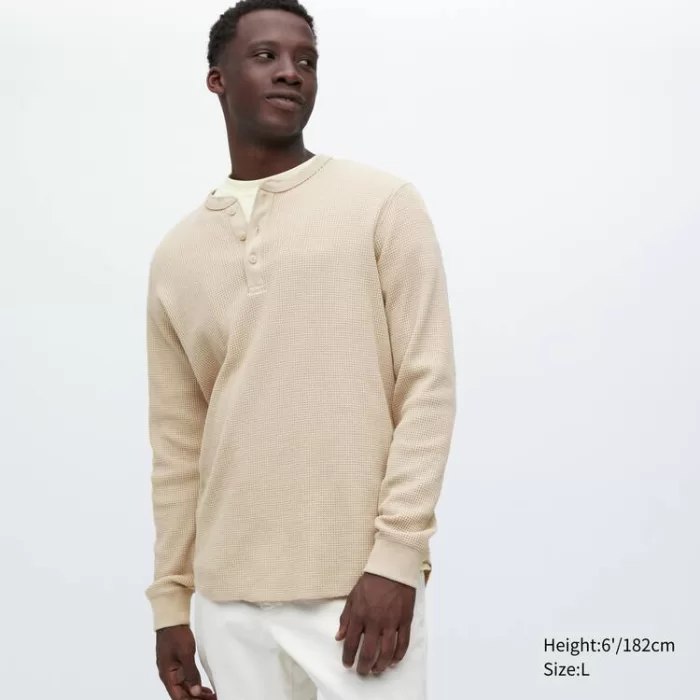 Uniqlo Waffle Henley Neck Long Sleeved Men’s T-Shirt Beige